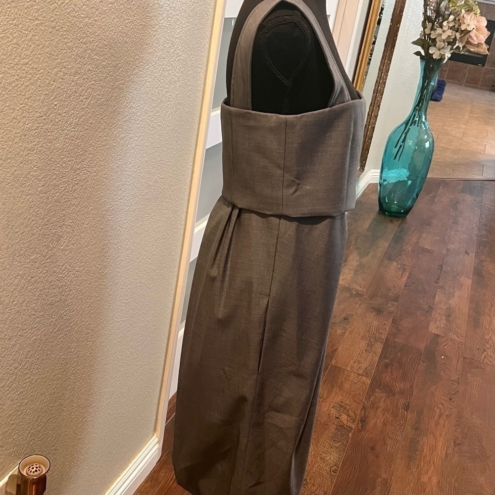 Max MARA gray bubble hem dress.  Made in Italy. Size 10 - Picture 11 of 13